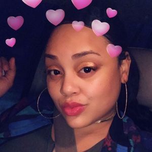 Meet your Posher, Renee